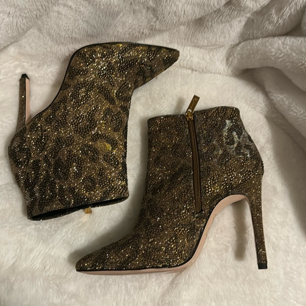 Jessica Simpson Prontelle bootie